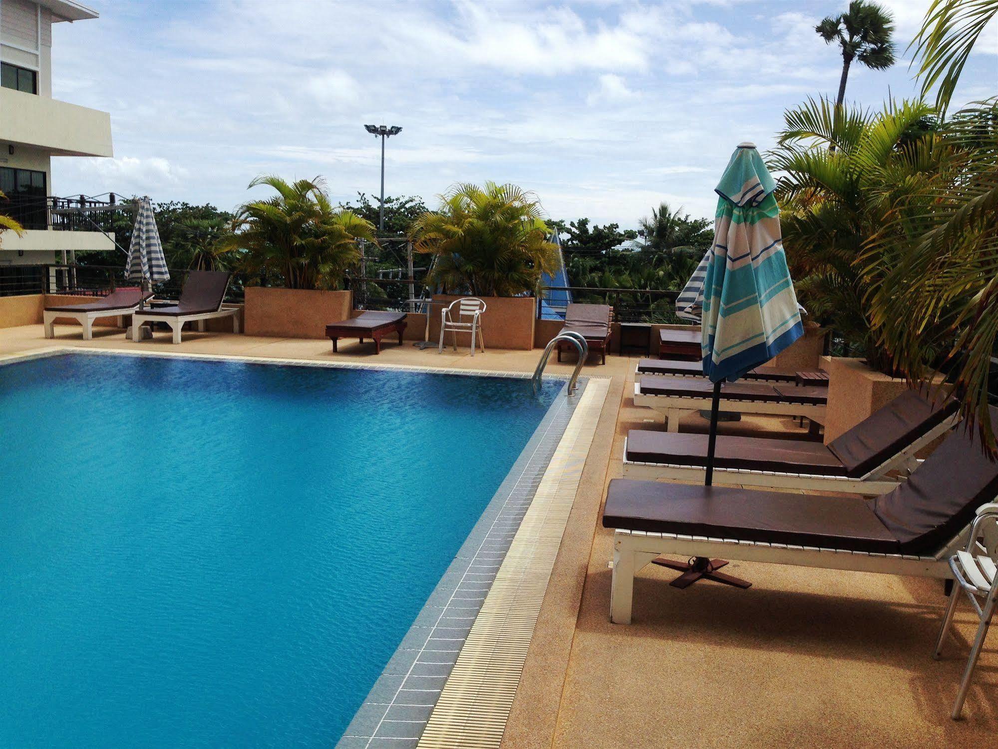 The New Eurostar Jomtien Beach Hotel Экстерьер фото